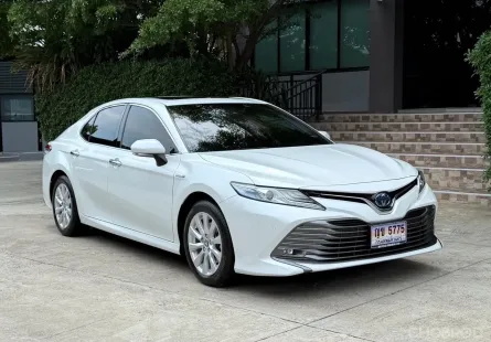 2021 TOYOTA CAMRY HV PREMIUM รถมือเดียว 70,000กม สภาพป้ายแดง เข้าศูนย์ทุกระยะ ไม่เคยมีอุบัติเหตุครับ