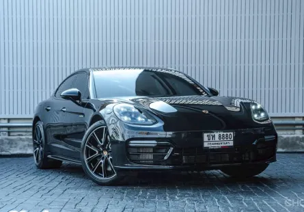 2020 Porsche Panamera 4 E-Hybrid