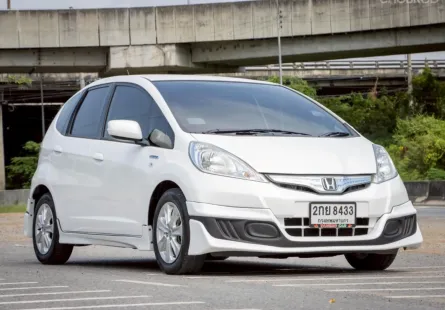 2013 Honda JAZZ 1.3 Hybrid รถเก๋ง 5 ประตู รถสภาพดี มีประกัน ไมล์แท้ 