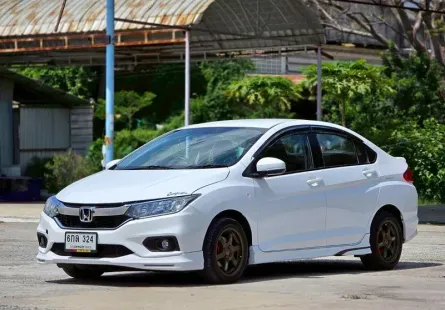 2017 Honda CITY 1.5 i-VTEC รถเก๋ง 4 ประตู 