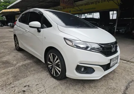 2018 Honda JAZZ 1.5 i-VTEC รถเก๋ง 5 ประตู ไมล์น้อย