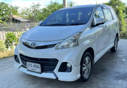 2015 Toyota AVANZA 1.5 Touring  สวยเดิมไม่เคยติดแก๊ส