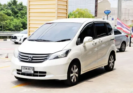2013 Honda Freed 1.5 SE Wagon 