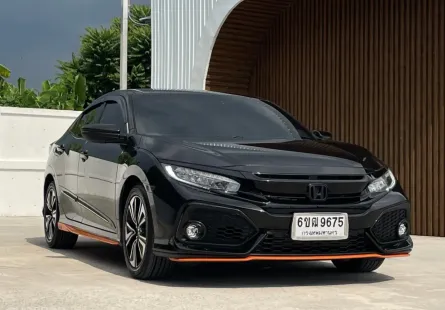 2017 Honda CIVIC 1.5 i-VTEC Turbo รถเก๋ง 5 ประตู รถสภาพดี มีประกัน