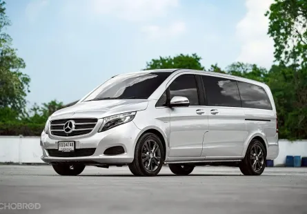 Benz V250d Avantgarde Premium ปี 2017 รถสภาพสวยมากทั้งภายใน ภายนอก