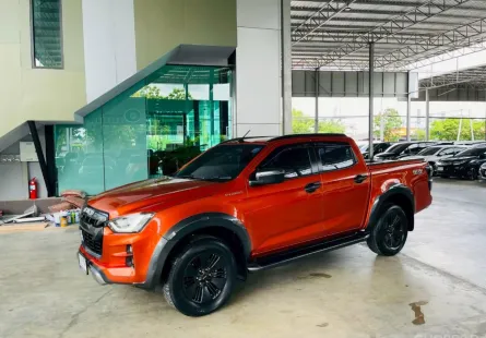 ISUZU D-Max 3.0V CROSS M Ddi Turbo 4WD Doublecab Auto ไม่แท้เข้าศูนย์ตลอดรถมือแรก