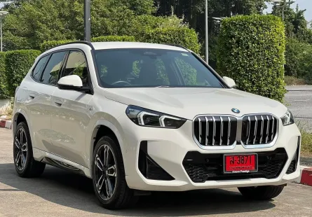 2023 BMW X1 2.0 sDrive20i SUV รถบ้านมือเดียว ไมล์น้อย เจ้าของขายเอง 