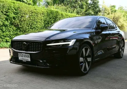 2024 Volvo S60 Recharge 2.0 Ultimate T8 Plug-in Hybrid Dark รถเก๋ง 4 ประตู รถสภาพดี มีประกัน 