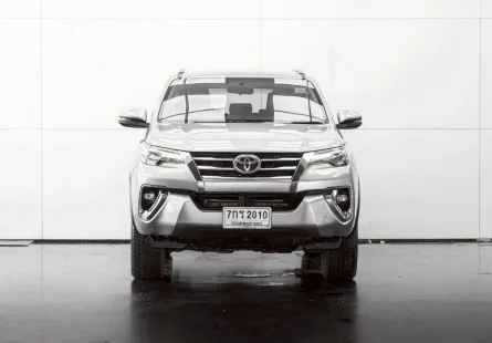 2018 Toyota Fortuner 2.4 V SUV ออกรถฟรี