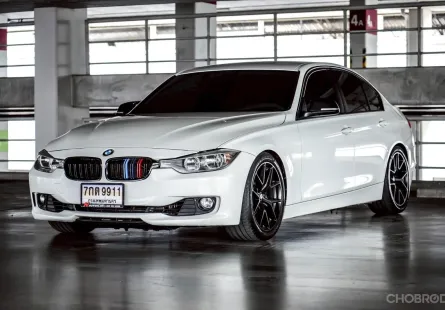 2013 BMW 3 Series 2.0 320i รถเก๋ง 4 ประตู ออกรถง่าย