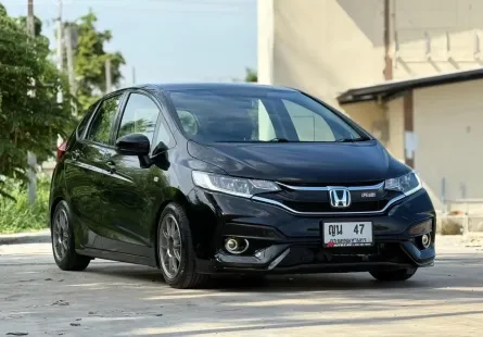 2018 Honda JAZZ 1.5 i-VTEC รถเก๋ง 5 ประตู รถบ้านมือเดียว