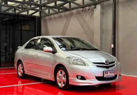 2010 TOYOTA VIOS 1.5 G รถมือเดียวออกป้ายแดง รถวิ่งน้อย เข้าศูนย์ทุกระยะ ไม่เคยมีอุบัติเหตุครับ
