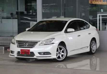 Nissan Sylphy 1.8 V ปี 2013 ไมล์แท้9*,***โล รถบ้านแท้ๆ ไม่เคยติดแก๊สแน่นอน สวยเดิมทั้งคัน ฟรีดาวน์