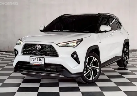TOYOTA NEW YARIS CROSS 1.5 HEV.PREMIUM LUXURY เกียร์ออโต้ ปี 2024 (ไมล์น้อย)