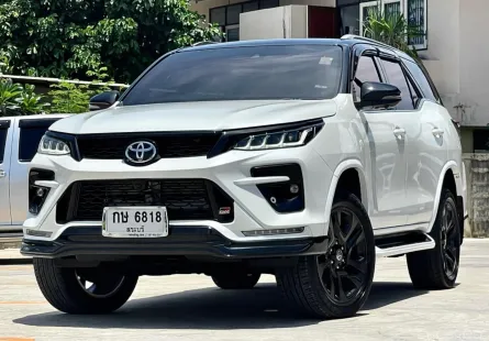 2022 Toyota Fortuner 2.8 GR Sport 4WD SUV ดาวน์ 0%