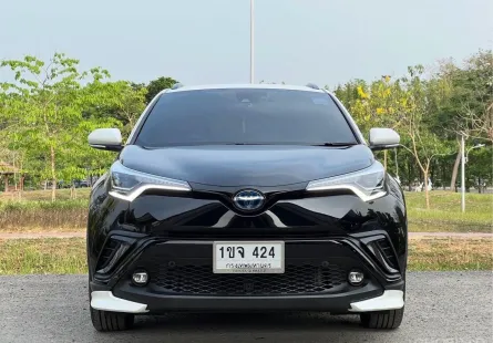 Toyota CHR 1.8 Hybrid Hi ตัวท็อป รุ่นพิเศษ KARL LAGERFELD ปี 2020