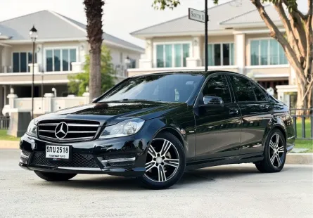2015 Mercedes-Benz C-Class 1.8 C200 รถเก๋ง 4 ประตู รถบ้านมือเดียว ไมล์น้อย 