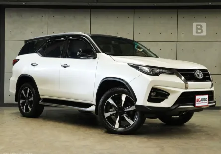 2020 Toyota Fortuner 2.8 TRD Sportivo SUV AT ไมล์แท้ 6 หมื่น รุ่นTOPสุด รถมือเเรกจากป้ายเเดง B1022