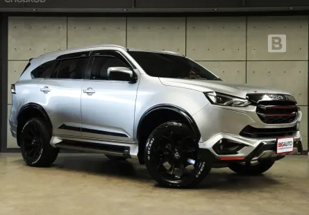 2022 Isuzu MU-X 3.0 Ultimate SUV AT ไมล์แท้ 2 หมื่น ชุดแต่งแท้รอบคัน ประวัติการดูแลรักษารถดี B7600