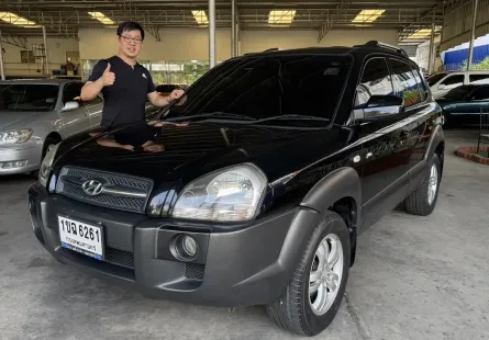 Hyundai Tucson 2.7i V6 2012 สีดำ Auto FullOption   รถสถานทูต มือเดียว ใช้ 102xxxKm เช็คศูนย์ตลอด