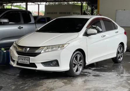 2014 Honda CITY 1.5 i-VTEC รถเก๋ง 4 ประตู ออกรถง่าย รถสวย ไมล์น้อย 