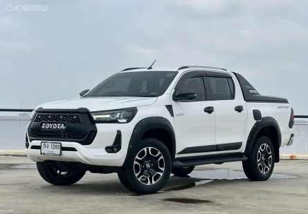 สวยจัดผู้หญิงใช้มือแรก Toyota Revo 2.4 Prerunner 4ประตู เกียร์ออโต้ ปี 2021