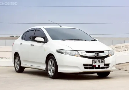 2010 Honda CITY 1.5 i-VTEC รถเก๋ง 4 ประตู 