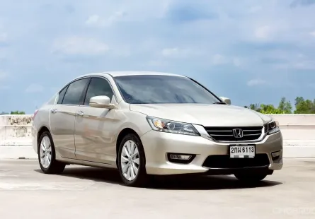 2013 Honda ACCORD 2.0 รถเก๋ง 4 ประตู 