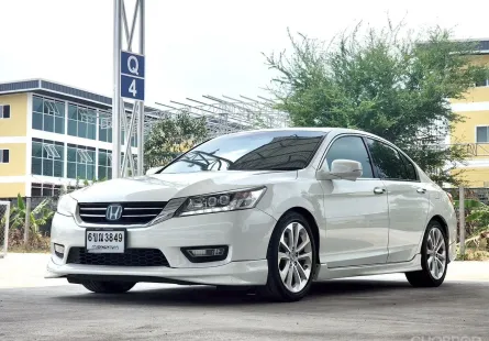 2013 Honda ACCORD 2.4 รถเก๋ง 4 ประตู 