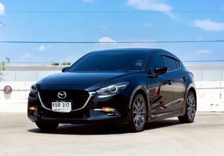 2017 Mazda 3 2.0 Sports (5Door) รถเก๋ง 5 ประตู 