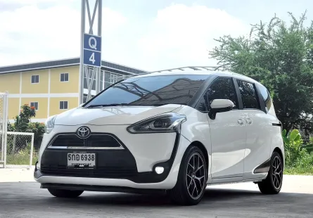 ขาย รถมือสอง 2016 Toyota Sienta 1.5 V รถตู้/MPV 