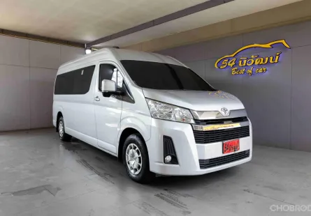 2020 TOYOTA COMMUTER 2.8 GL AT