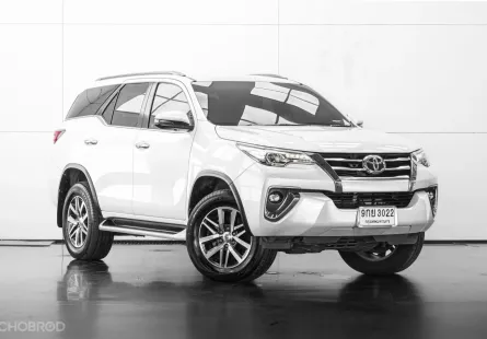 ขาย Fortuner มือสอง 2019 Toyota Fortuner 2.8 V 4WD SUV ฟรีดาวน์ ฟรีส่งรถ การันตีรถสวย100% 