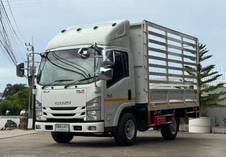 2022 Isuzu NLR 130 3.0 Truck ไมล์น้อย มือเดียวป้ายแดง เจ้าของขายเอง  