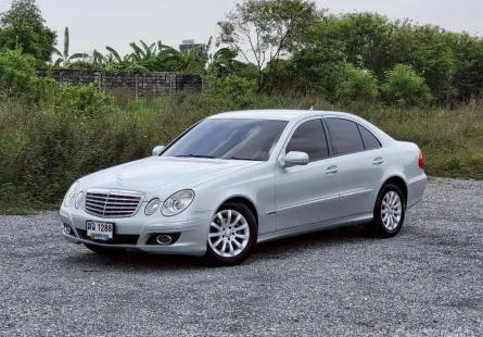 MERCEDES-BENZ E200 NGT ELEGANCE (W211) หน้าธนู Facelift ปี 2008 ซีดานสุดหรูนั่งสบาย รถมือแรก ดูแลถึง