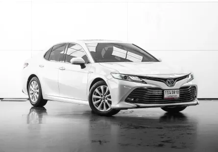 ขาย Camry มือสอง 2020 Toyota CAMRY 2.5 HV ฟรีดาวน์ ฟรีส่งรถ การันตีรถสวย100%