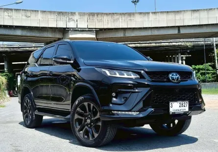 2022 Toyota Fortuner 2.8 GR Sport SUV รถบ้านแท้ ไมล์น้อย มือเดียวป้ายแดง 