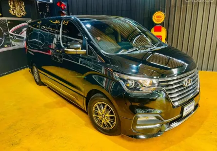 2021 Hyundai H-1 2.5 Elite รถตู้/VAN รถบ้านมือเดียว ไมล์น้อย 