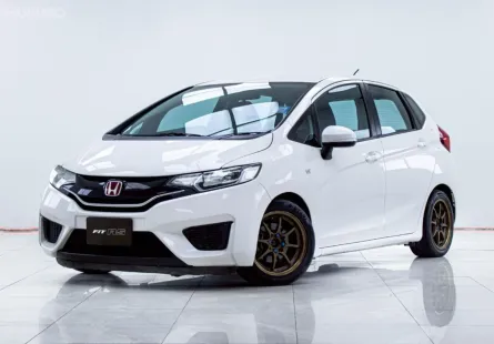 5B698  Honda JAZZ 1.5 i-VTEC รถเก๋ง 5 ประตู 2014 