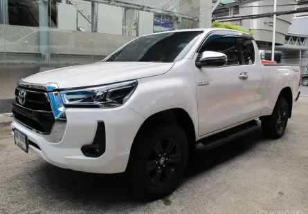 2022 Toyota Hilux Revo 2.4 ENTRY PRERUNNER รถกระบะรถสวยสภาพใหม่ มือเดียว ฟรีดาวน์