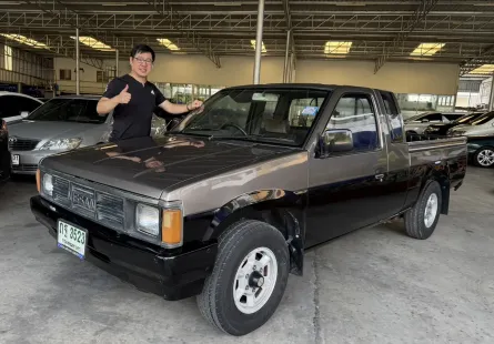 ขายรถ Nissan Big-M Cab CarryBoy ปี 1990 สีน้ำตาล Manual 