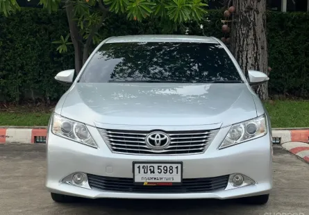 2013 Toyota CAMRY 2.0 รถเก๋ง 4 ประตู 