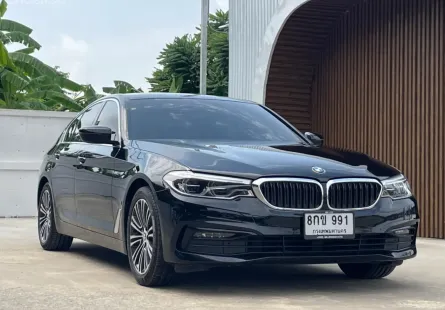 2019 BMW 5 Series 2.0 530e รถเก๋ง 4 ประตู ผ่อนสบาย