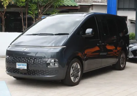 รถสวยๆ สภาพป้ายแดง ✨ Hyundai STARIA 2.2 SEL 8AT ปี 2022 วิ่ง 1x,xxx km เครื่องยนต์ ดีเซล