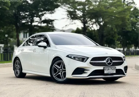 2022 Mercedes-Benz A-Class 1.3 A200 รถเก๋ง 4 ประตู รถบ้านแท้ มือเดีบวป้ายแดง ประวัติศูนย์ 