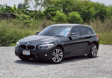 BMW 118i Sport Line Hatchback (F20) "รุ่นปรับโฉม LCI" ปี 2016 แฮทช์แบ็กสุดหรู คล่องตัว ประหยัดน้ำมัน