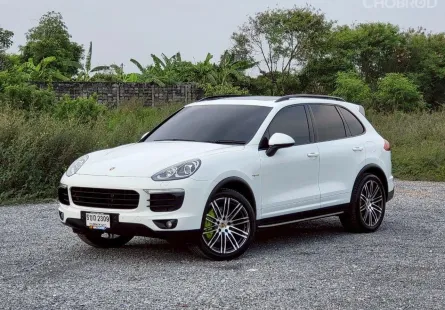PORSCHE Cayenne S E-Hybrid (Plug-in Hybrid) "รุ่นปรับโฉม Minor Change" ปี 2015 ไมล์น้อย ออฟชั่นเต็ม