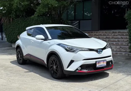 2019 TOYOTA CHR HV MID รถมือเดียวป้ายแดง เลขไมล์ 58,000 กม รถเข้าศูนย์ทุกระยะ ไม่เคยมีอุบัติเหตุครับ