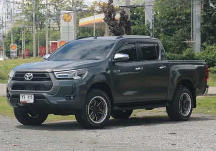 NEW TOYOTA HILUX REVO  2.4 PRERUNNER MID สี่ประตูโฉมหมูป่า ปี2020(แท้) เกียร์ ธรรมดา
