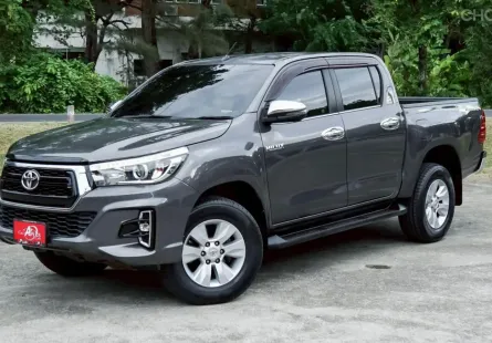 TOYOTA HILUX REVO 2.4 G TOP PRERUNNER สี่ประตู M/T ปี2018(แท้) สีเทา